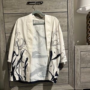 Elegant White and Black Kimono Jacket